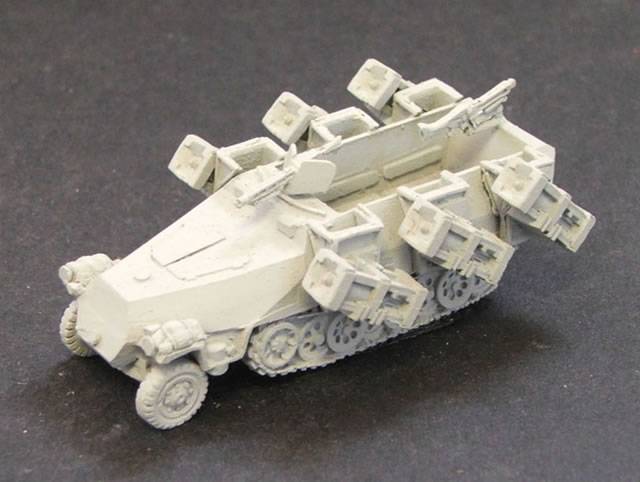 Sdkfz-251 1 with rockets